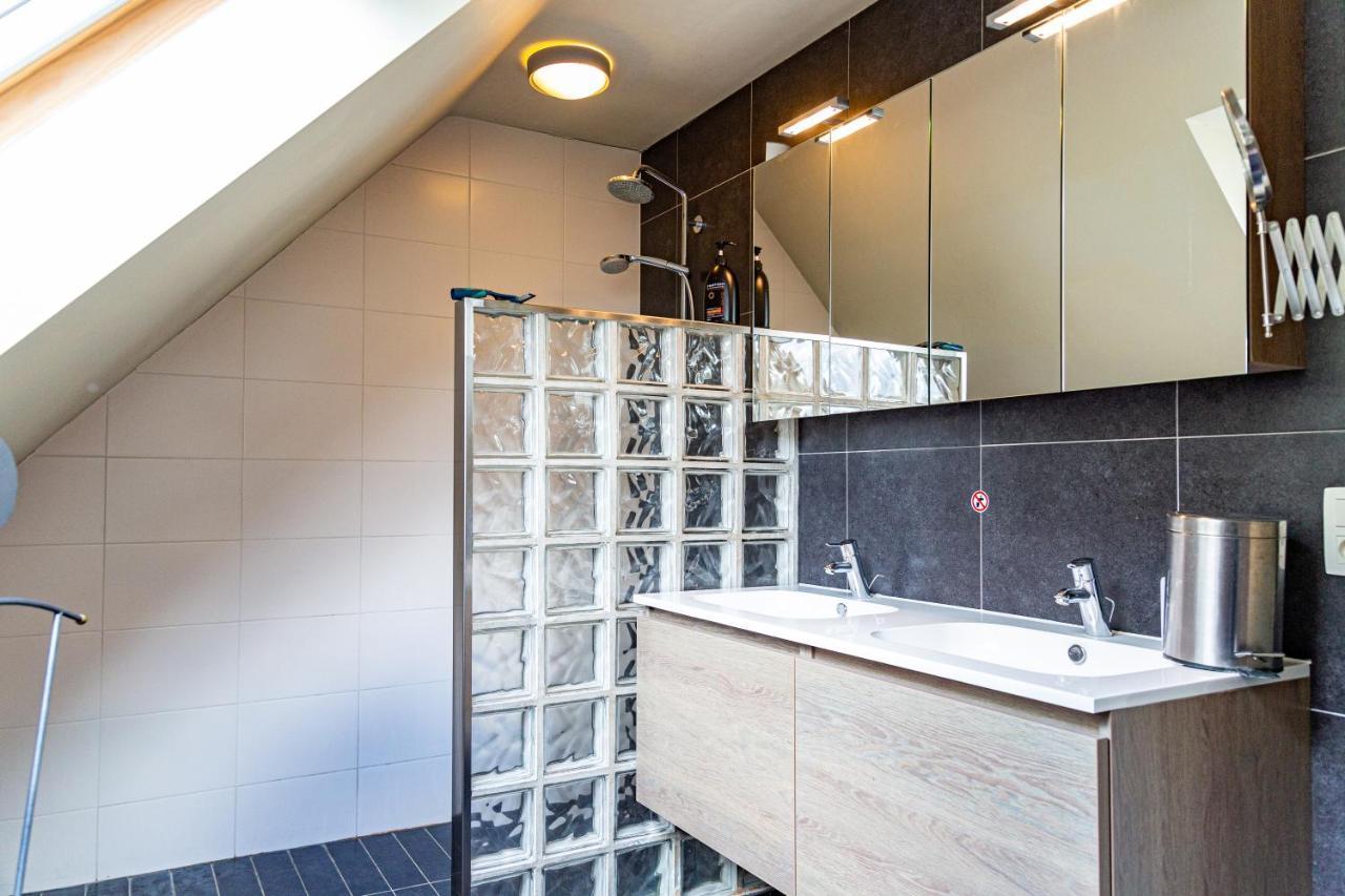 De Smokkelaar & Het Schuurtje Villa Maldegem Exteriör bild
