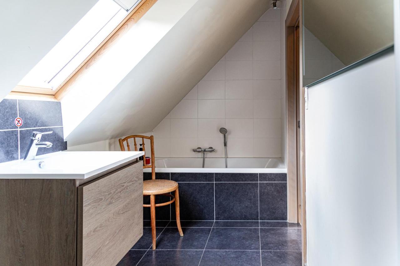 De Smokkelaar & Het Schuurtje Villa Maldegem Exteriör bild